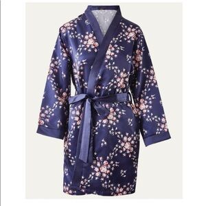 Morgan Lane Allie Satin Robe in Navy Floral L/XL NWT